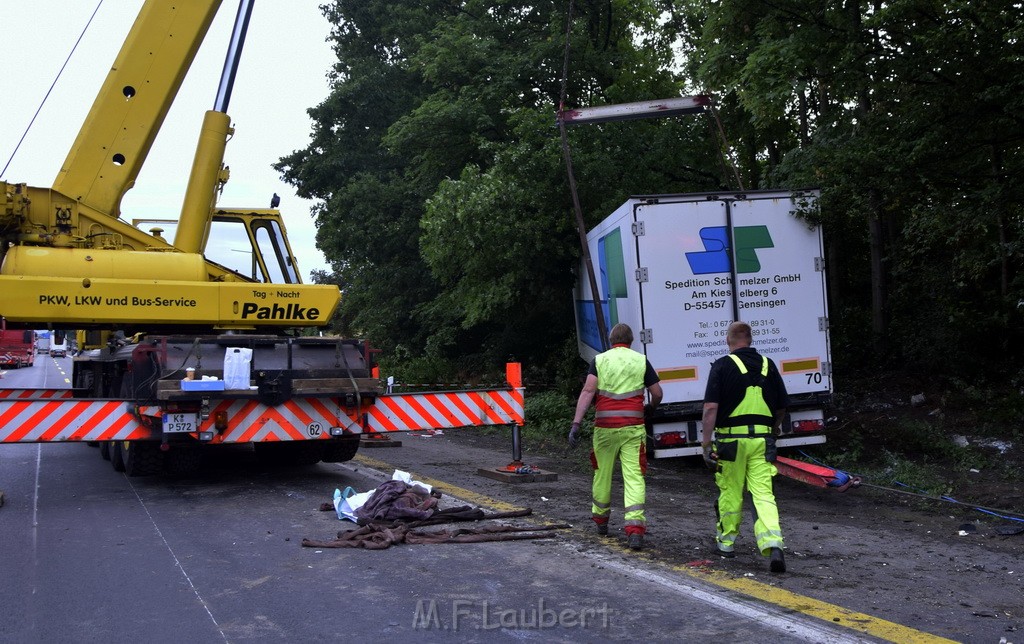 Schwerer VU A 3 Rich Oberhausen Hoehe AK Leverkusen P299.JPG - Miklos Laubert